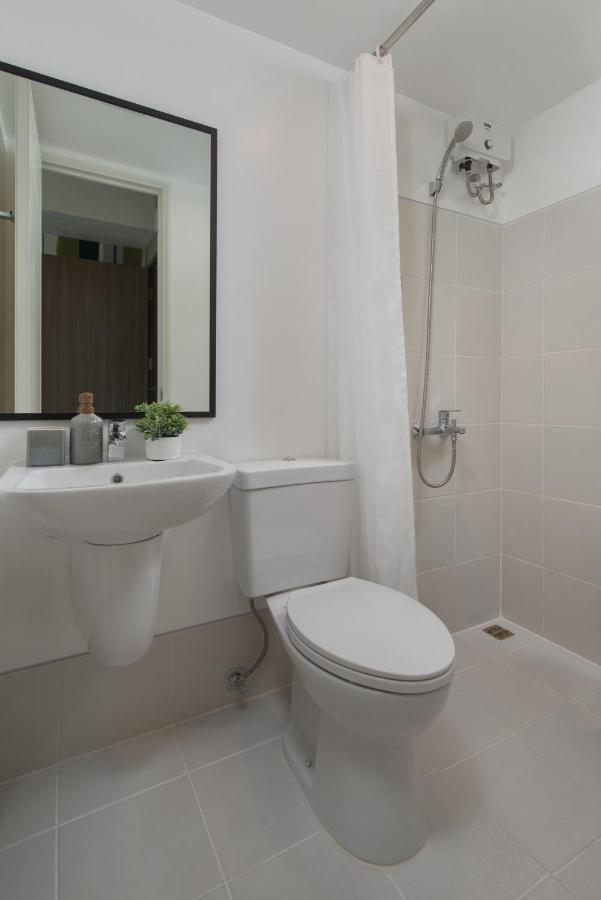 The Suites At Torre Lorenzo Malate - Managed By The Ascott Limited Manila Exterior photo